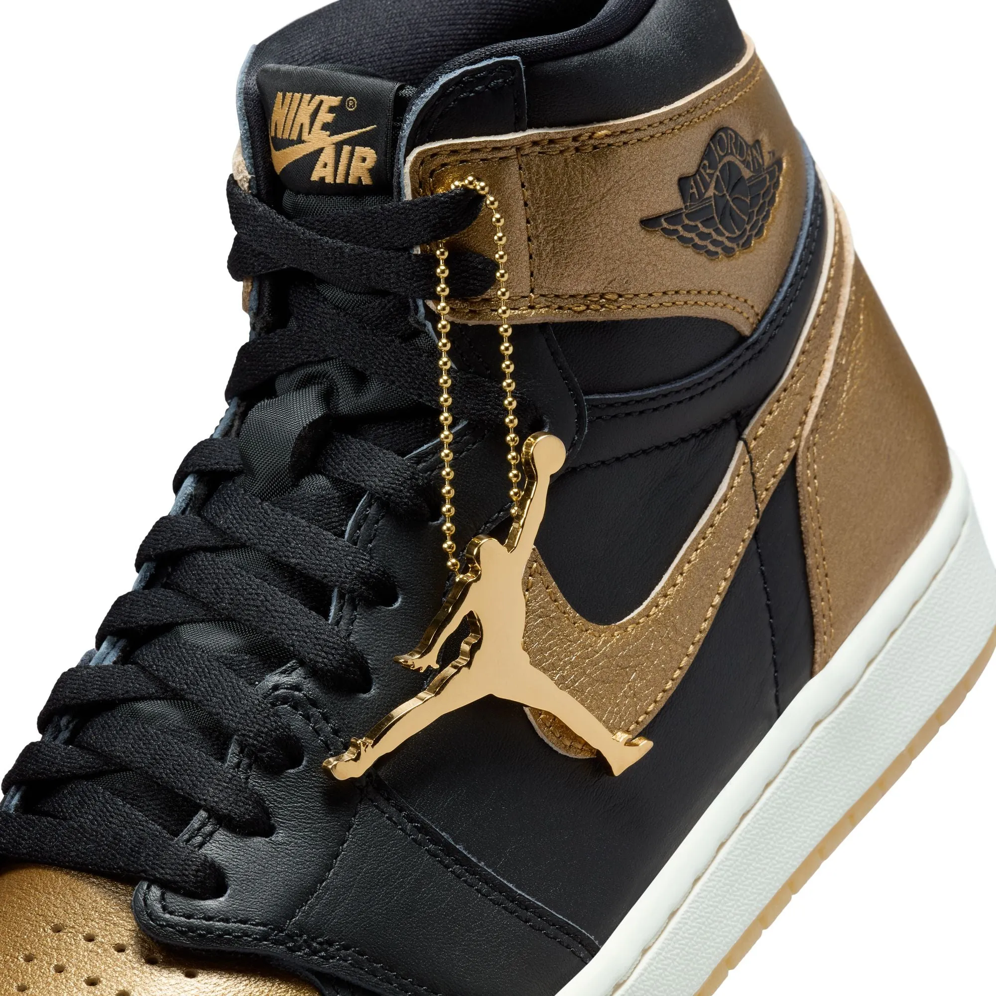 Air Jordan 1 Retro High OG "Metallic Gold" - Men