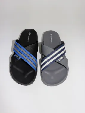 Crossed beach slipper