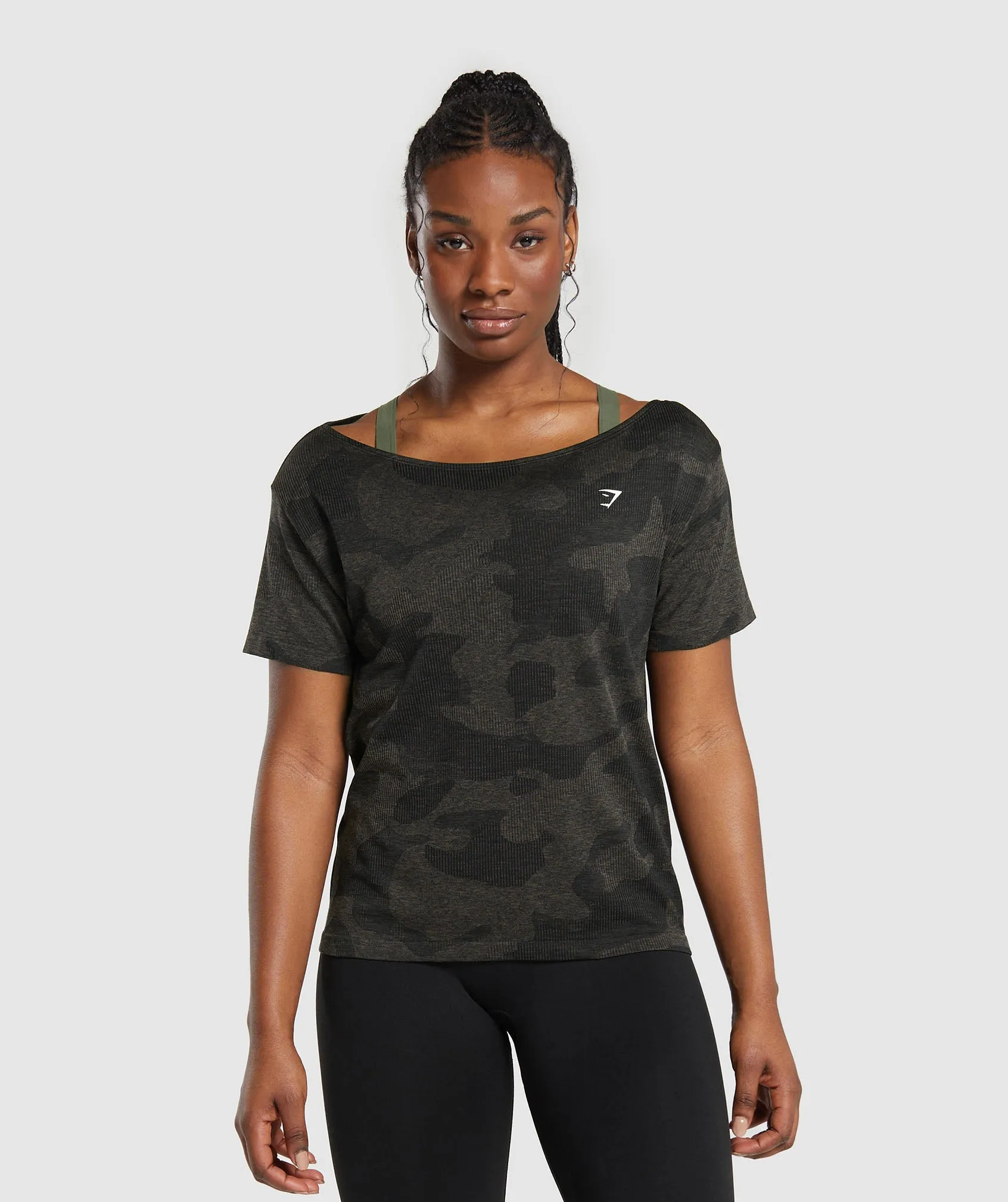 Gymshark Adapt Camo Seamless T-Shirt - Black/Camo Brown