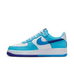 Mens Nike Air Force 1 07 Sneakers in Light Photo Blue – Stylish and Comfortable Footwear