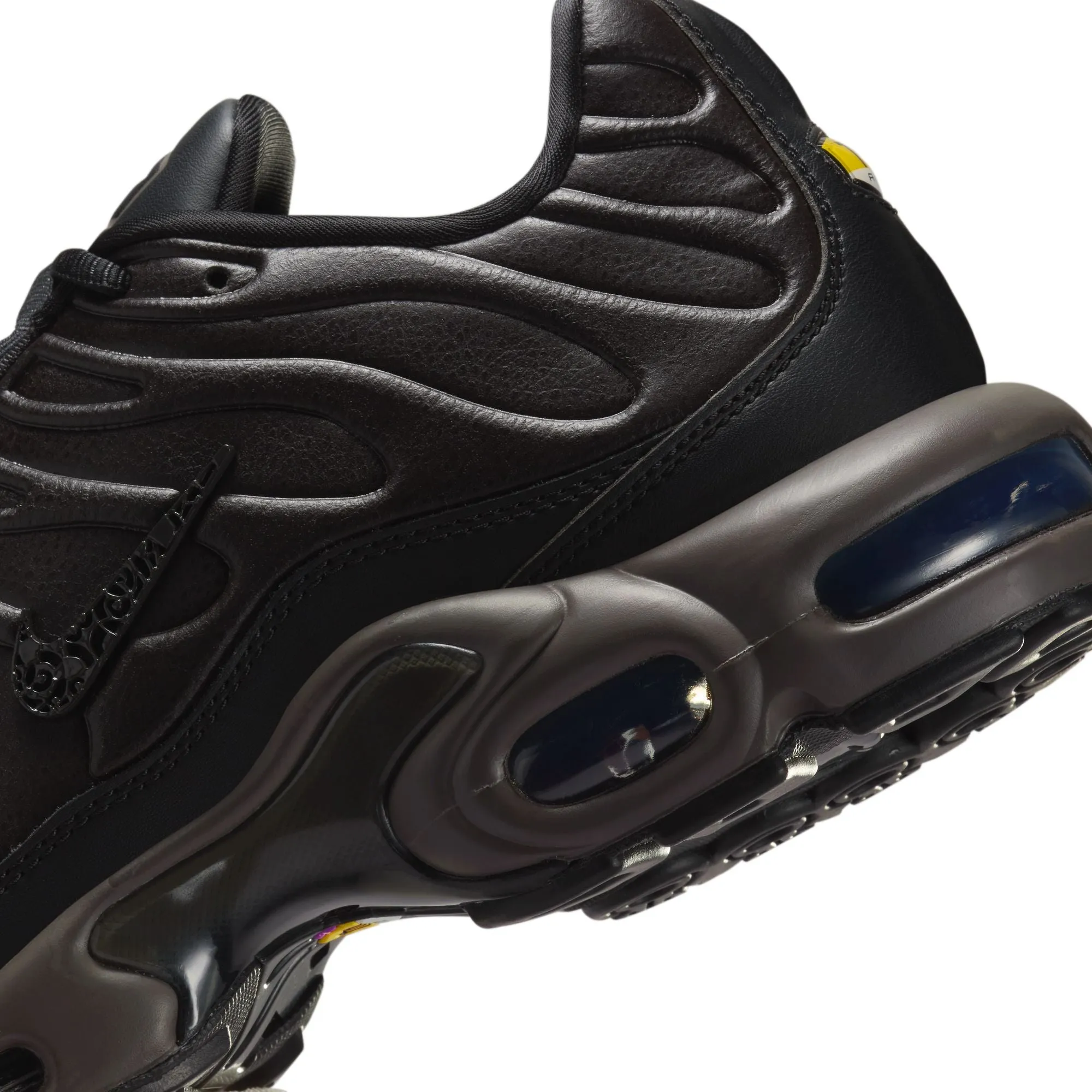 Nike Air Max Plus "Black Tea" - Men