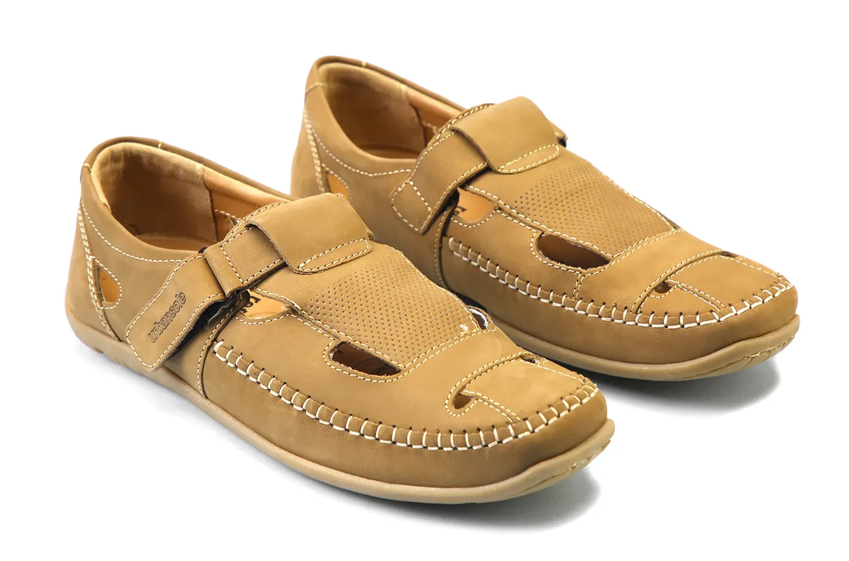 Certainly! To optimize the title of the e-commerce product Sandal RF-2152 in English with modifiers, you could use:

RF-2152 Comfortable Lightweight Sandals for Men/Women - Casual Summer Footwear

This title includes modifiers such as comfortable, lightweight, casual, and summer footwear to give potential customers more information about the product. You can adjust the gender specification based on your target audience.