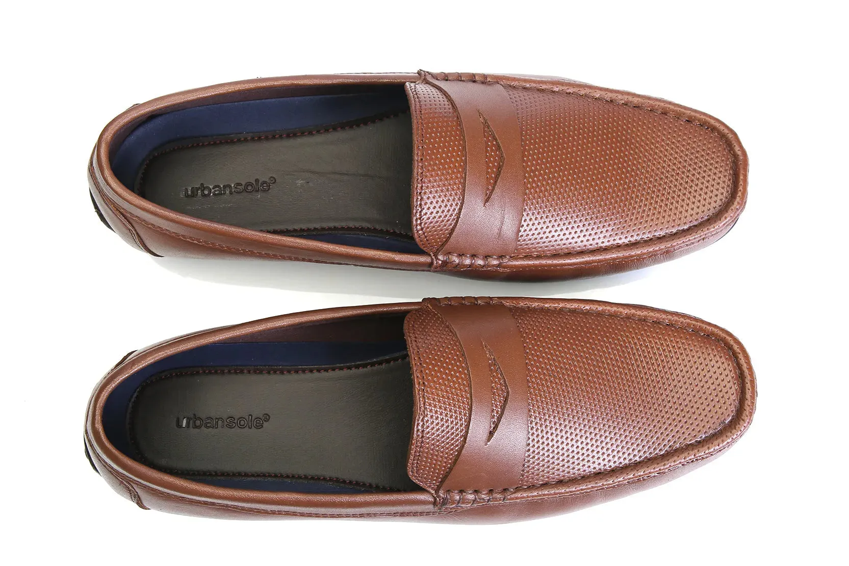 Sure! Here’s an optimized title for the e-commerce product Shoe Moc US-UM-2352:

Stylish Comfortable Mens Moccasin Shoes - US-UM-2352 - Perfect for Casual Wear

Feel free to ask if you need any more modifications or additional information!