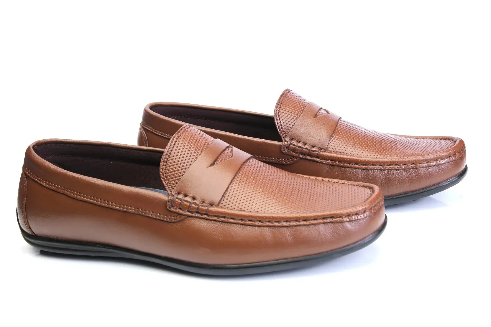 Sure! Here’s an optimized title for the e-commerce product Shoe Moc US-UM-2352:

Stylish Comfortable Mens Moccasin Shoes - US-UM-2352 - Perfect for Casual Wear

Feel free to ask if you need any more modifications or additional information!